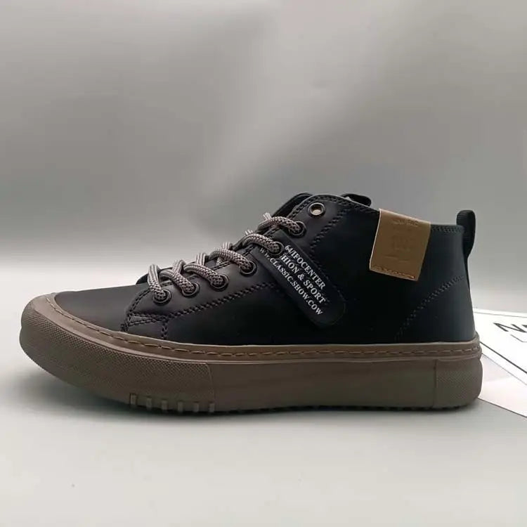 High-Top Men's Leather oes Comfortable Breathable Spor Casual Sneakers Mid-Top Board oes Trendy Brand High Sensation