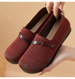 2025 Slip-On Casual Shoes for Women Soft Sole Spring New Style Walking Flats Ladies Leisure Comfortable Shoes Mom Sneakers
