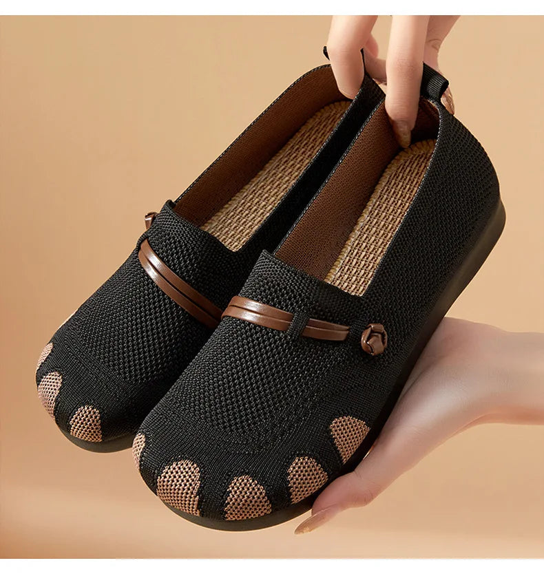 2025 Slip-On Casual Shoes for Women Soft Sole Spring New Style Walking Flats Ladies Leisure Comfortable Shoes Mom Sneakers