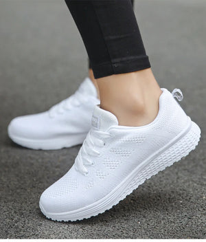 Women Sports Shoes 2023 Trends Sneakers Women Light Sport Sneaker Breathable Casual Shoes For Women White Tennis Female Footwear