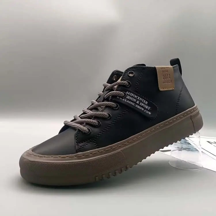 High-Top Men's Leather oes Comfortable Breathable Spor Casual Sneakers Mid-Top Board oes Trendy Brand High Sensation
