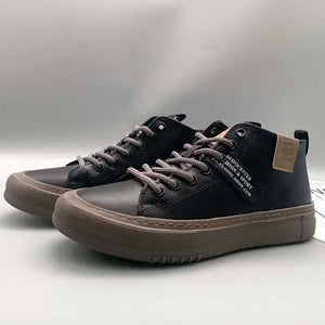 High-Top Men's Leather oes Comfortable Breathable Spor Casual Sneakers Mid-Top Board oes Trendy Brand High Sensation