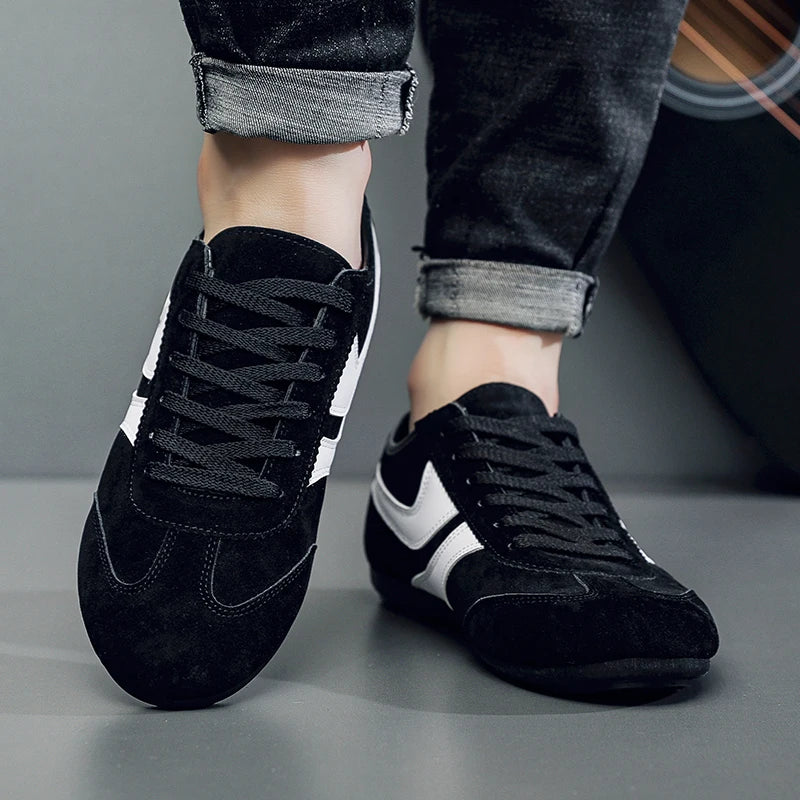 Fashion Men's Casual Sneakers Comfortable Non-slip Male Walking Running Shoes Breathable Lightweight Slip-on Suede Casual Shoes