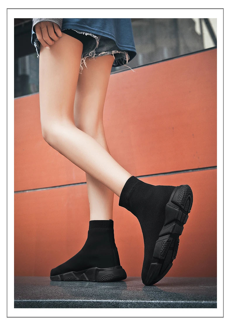 Classic Black High Top Sneakers Men Women Lightweight Socks Couple Casual Sneakers Knit Breathable Slip-on Men's Running Shoes