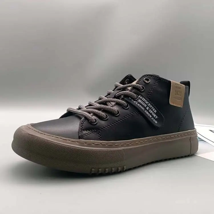 High-Top Men's Leather oes Comfortable Breathable Spor Casual Sneakers Mid-Top Board oes Trendy Brand High Sensation