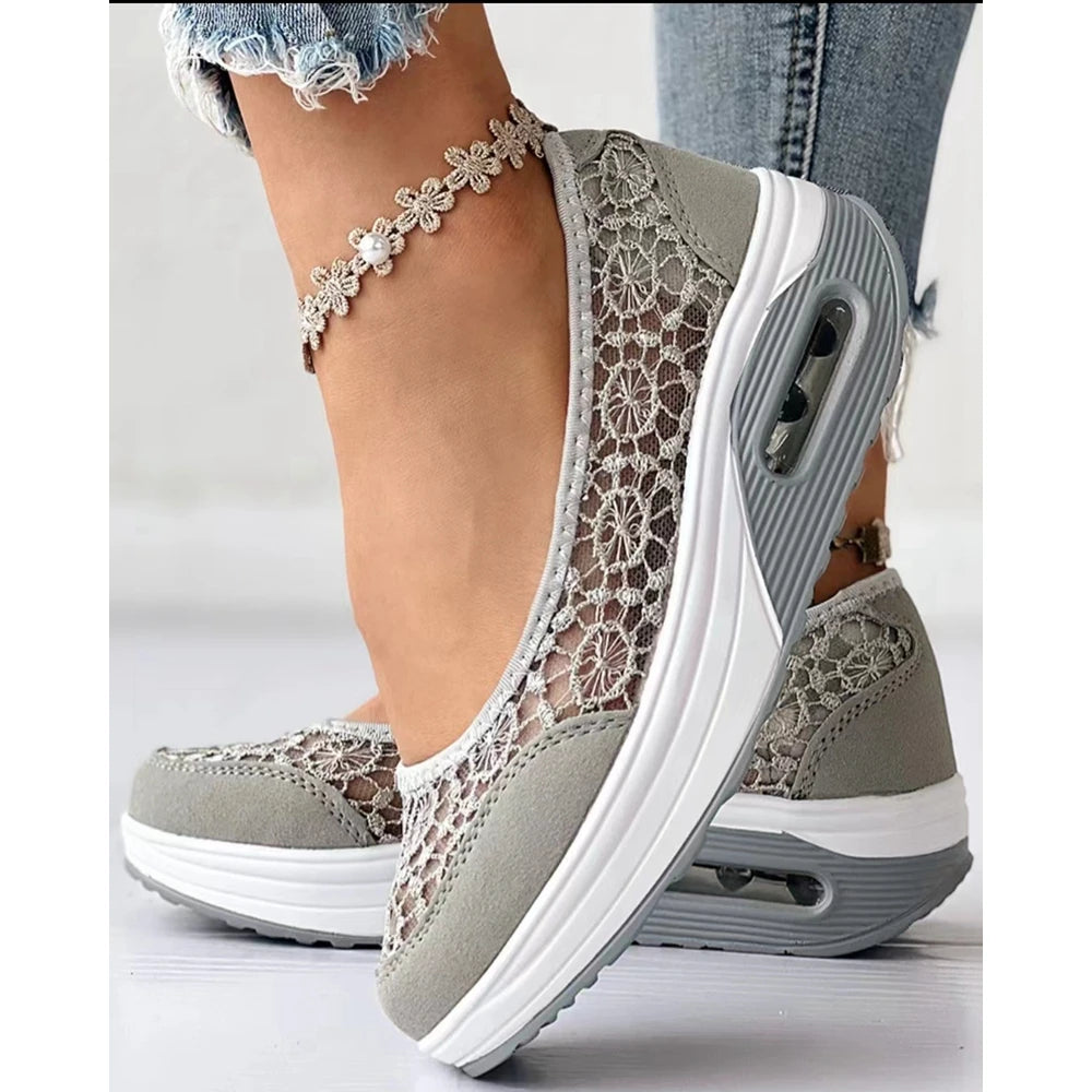 2025 Casual Contrast Lace Slip-on Sneakers Women Spring Autumn Round Toe Sports Running Shoes Femme Going Out Korean Style