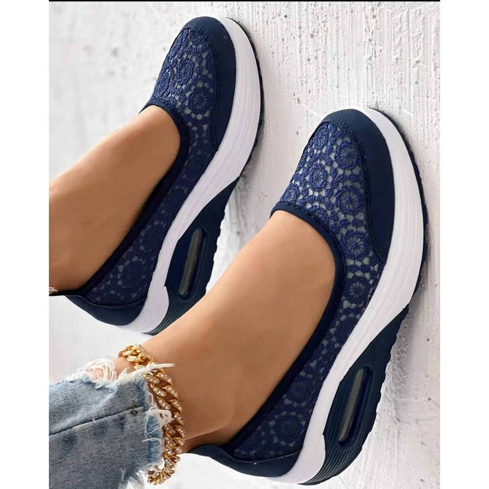 2025 Casual Contrast Lace Slip-on Sneakers Women Spring Autumn Round Toe Sports Running Shoes Femme Going Out Korean Style