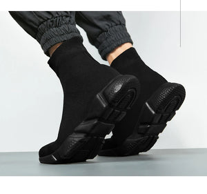 Classic Black High Top Sneakers Men Women Lightweight Socks Couple Casual Sneakers Knit Breathable Slip-on Men's Running Shoes